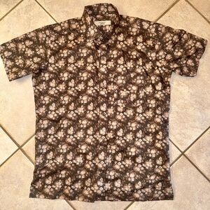 London Burberry Floral Brown Button Up